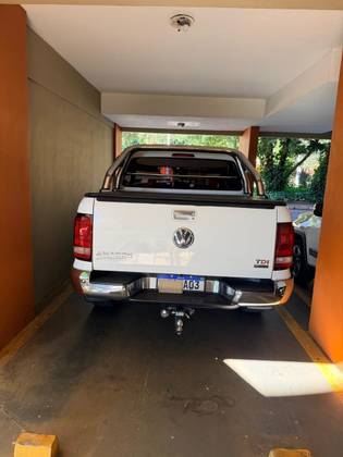 VOLKSWAGEN AMAROK 2.0 HIGHLINE 4X4 CD 16V TURBO INTERCOOLER DIESEL 4P AUTOMÁTICO VOLKSWAGEN AMAROK 2.0 HIGHLINE 4X4 CD 16V TURBO INTERCOOLER DIESEL 4P AUTOMÁTICO